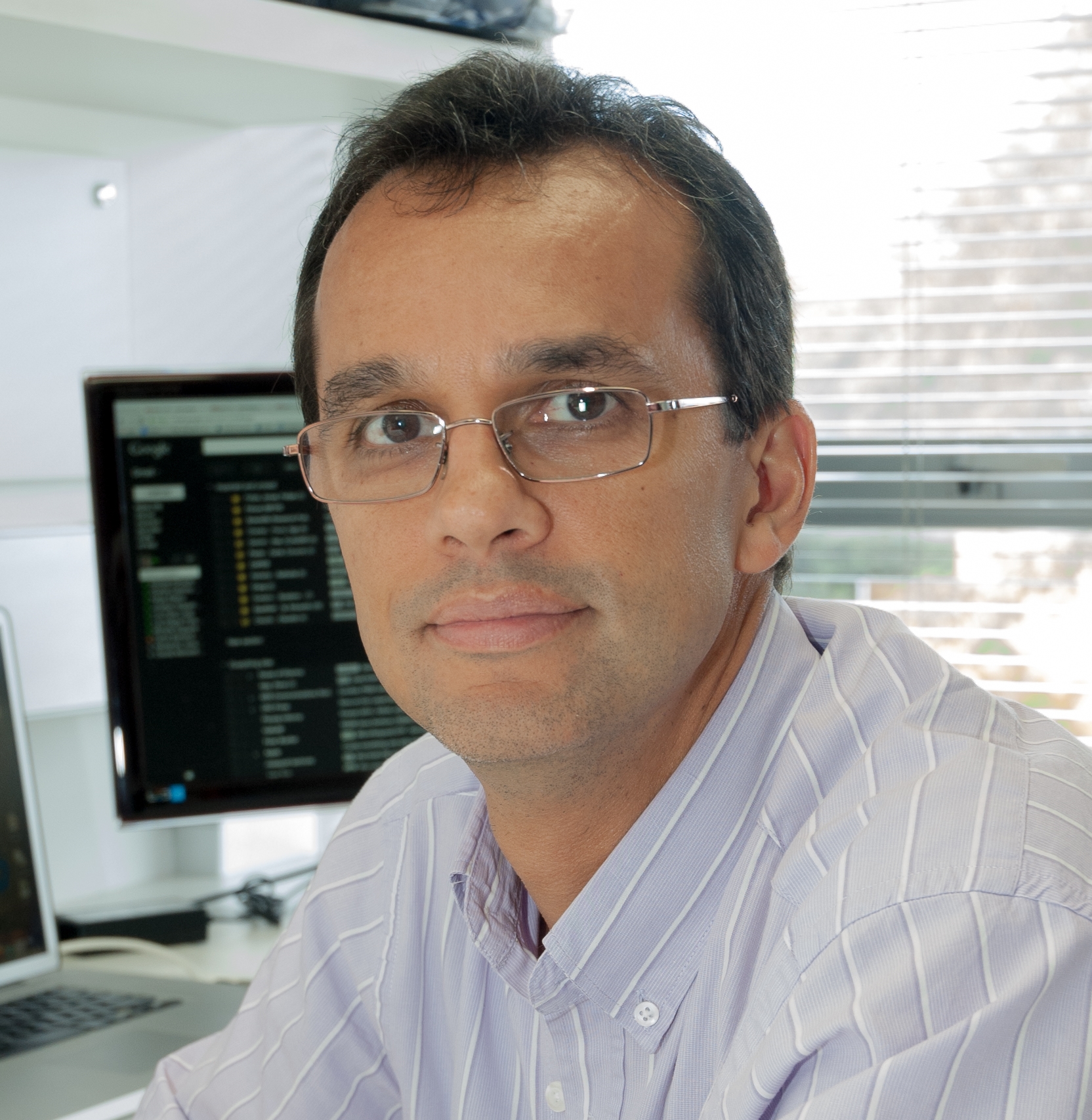 Prof. Eduardo A. Barros da Silva foi escolhido pela Sociedade de Circuitos e Sistemas do IEEE como Deputy Editor in Chief da revista IEEE Transactions on Circuits and Systems I: Regular Paper