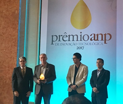 Coppe robot receives ANP Award for Technological Innovation (2017) with SMT