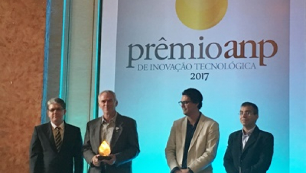 Robô da Coppe recebe Prêmio ANP de Inovação Tecnológica (2017) com participação da equipe SMT