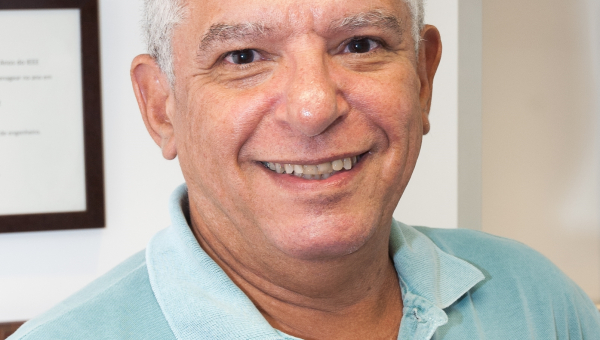 Paulo S. R. Diniz has been elected to serve on the IEEE Signal Processing Society Board of Governors in the capacity of Regional Director-at-Large for Regions 7 & 9